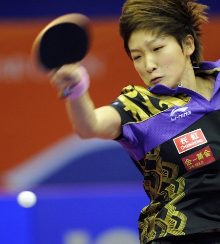 卡塔尔赛刘诗雯4-2丁宁夺冠 获世乒赛资格