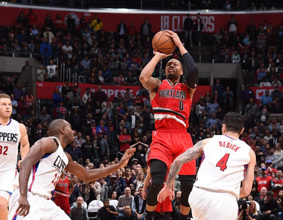 利拉德最后3分半拿10分 险些再现绝杀火箭一幕