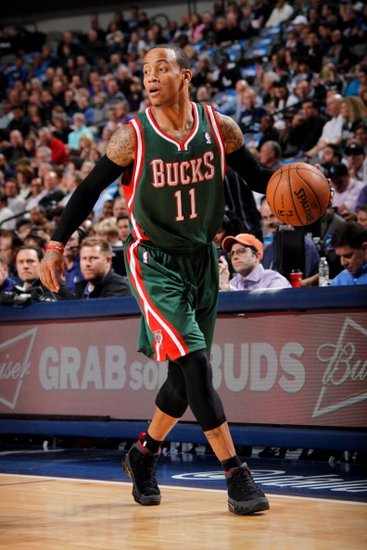 管维佳:埃利斯只是小牛送给德克的一份礼物