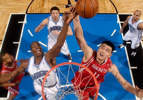 霍华德成现役NBA无冕之王 怪别人不如怪自己