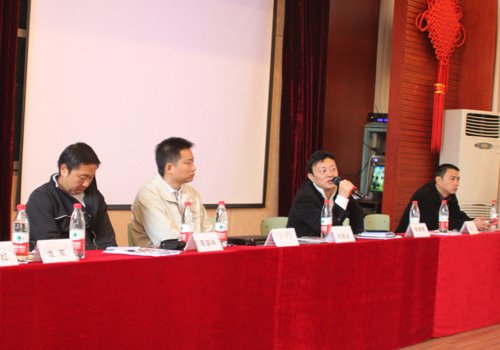 辜建明:搞足球要有前人栽树后人乘凉的精神