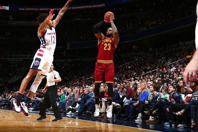 最年轻27000分先生 詹姆斯的对手都是“历史”