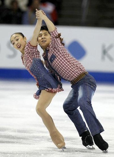 花滑四洲赛双人短节目 隋文静\/韩聪强势领跑_体育_腾讯网