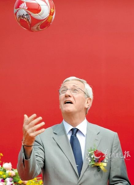 里皮或替卡马乔执教国足 网友直言别晚节不保