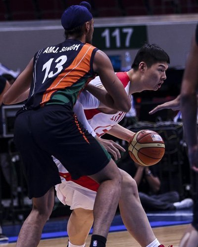 王哲林:个人没有过不过瘾 丢失的状态慢慢找