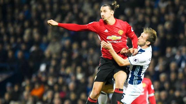 曝伊布曾拒中超1.2亿肥约 愿留曼联至2018年