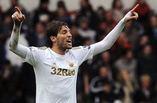 射手王对决米楚完胜 200万先生平阿奎罗纪录