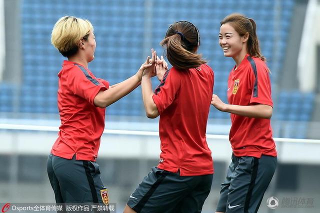 女足备战奥运将热身泰国队 赴法拉练战加拿大_体育_腾讯网