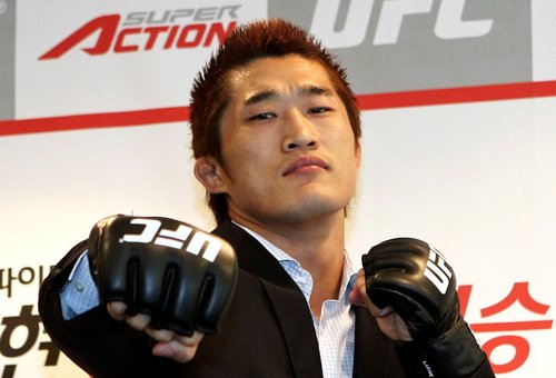 UFC148康李领衔亚洲选手金东炫目标挑战GS