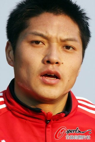 中国国家队球员汪嵩