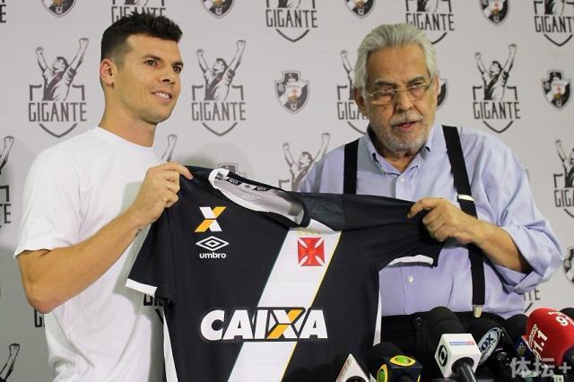 泰达弃将返巴甲联袂鸡爷 讽中超不懂外援价值