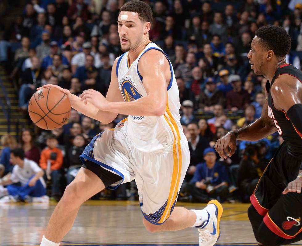 急先锋!汤普森快攻献劈扣 无韦德他未尽全力