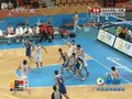 视频：男篮小组赛 中国乌兹别克拼抢积极
