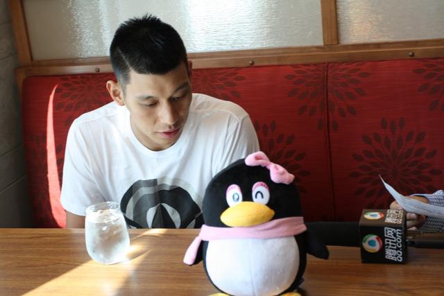 独家中文专访林书豪:盼能首发 与科比有共同点