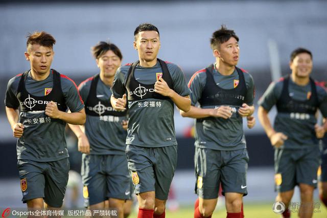 国足身价超中国香港三倍 排名交锋战绩均占优