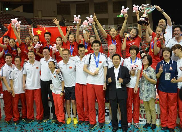 回眸2015之排球:女排返世界之巅 里约仍艰险