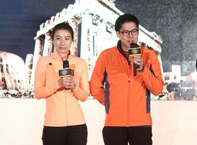 霍启刚为郭晶晶献综艺首秀 直言全听老婆的