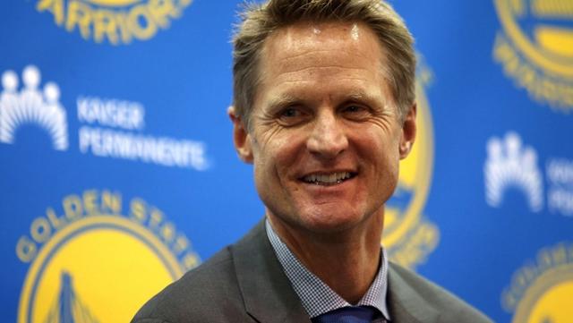 喜中带忧 勇士球员:主帅科尔养伤至全明星赛后