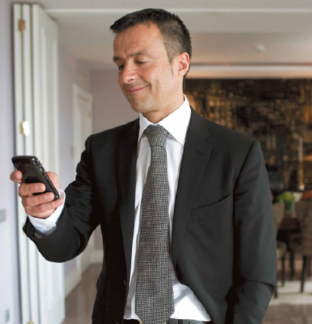 门德斯专访:C罗是天才 穆里尼奥是最强教练