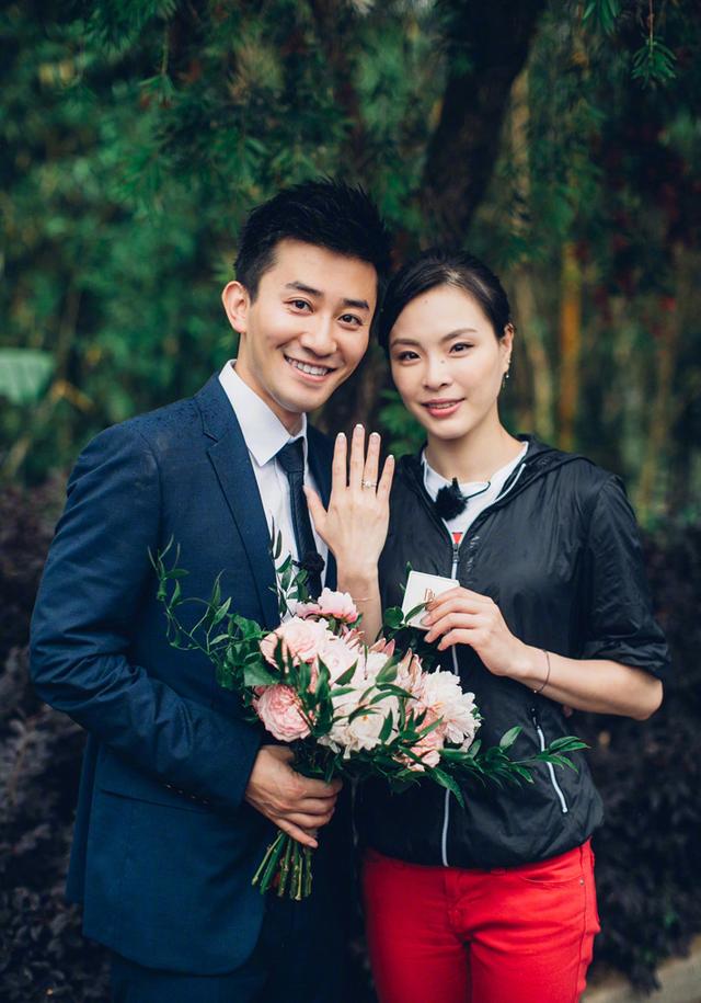 祝福！吴敏霞被男友求婚 8年爱情之路修成正果