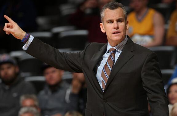 雷霆大胜勇士谁居首功?竟是这个从不上场的人