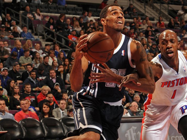 雷霆快攻阿杜高抛妙传 塞弗洛沙跟上舒展接扣