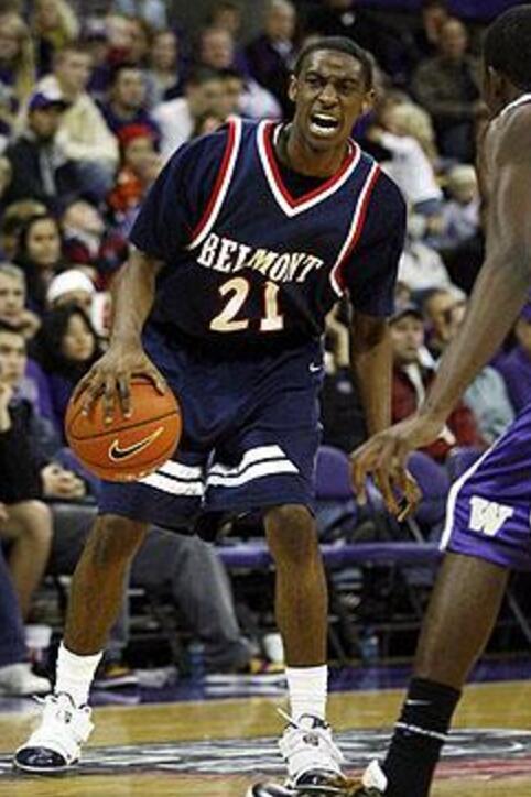 他绰号山寨库里今狂砍36分 三分精准竟超水花KD