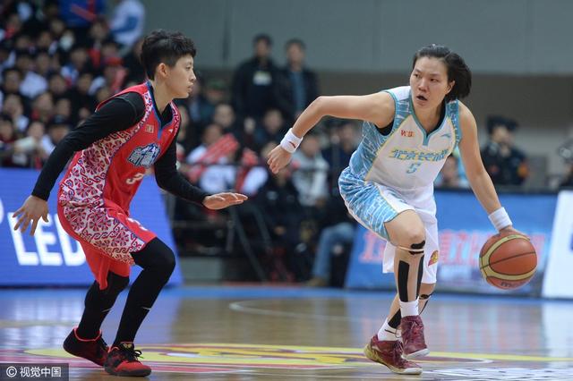 上海女篮董事:女篮还未成熟 联赛发展缺活力