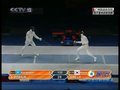 视频：击剑赛场韩国选手低身进攻得分