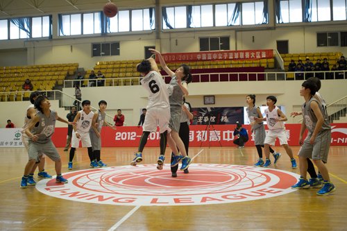 中国初中高中篮球联赛拉开帷幕 官网正式上线