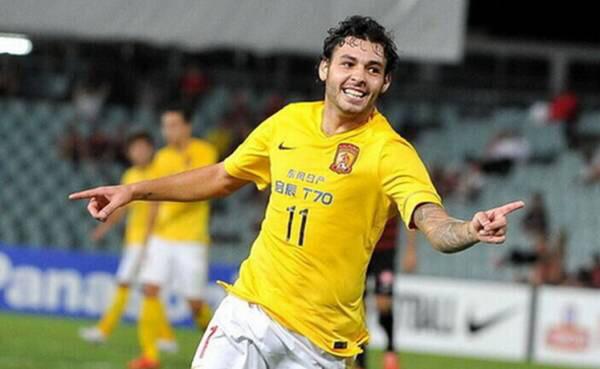 中超经纪人佣金1亿 成体育产业中最赚钱行业