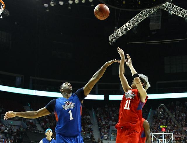 名人赛-孙杨22+19夺MVP 麦蒂吴亦凡同砍两双