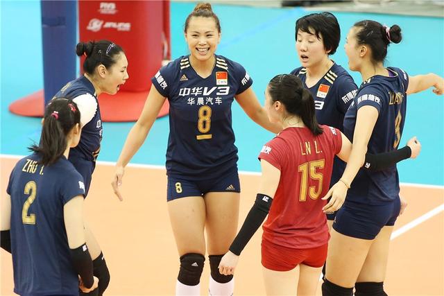中国女排3-1力克日本 时隔12年获世界杯冠军