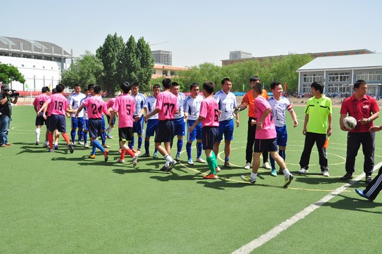 2013年内蒙古业余足球联赛揭幕