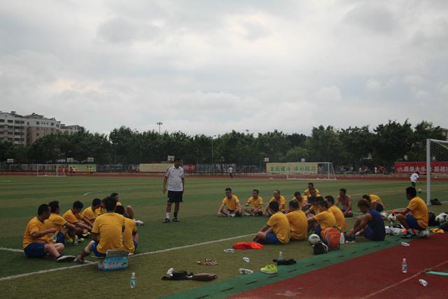 中国足协校园足球D级教练员培训班圆满结束
