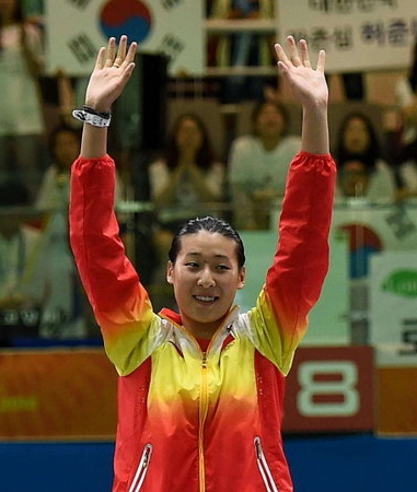 大比分基本韩国 中国女重喜获得团体金牌