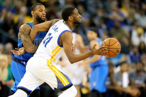 他绰号山寨库里今狂砍36分 三分精准竟超水花KD