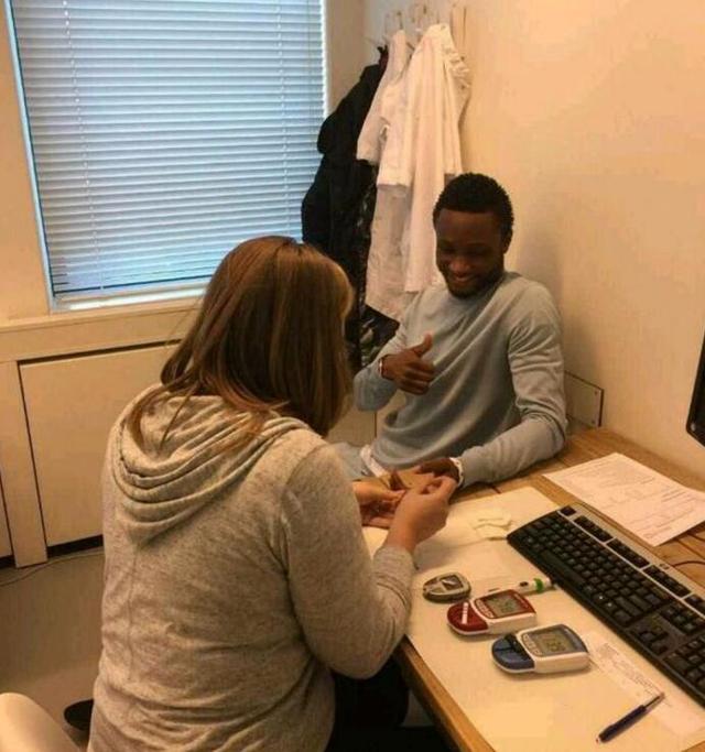 网曝米克尔签约泰达照 津门虎一天搞定3外援_