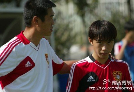 法甲豪门试训16岁中国少年 能力突出英语好