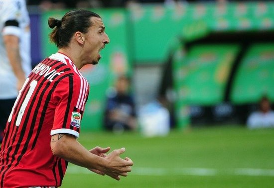 裁判吹伊布好球又成主角 关键时刻卡宝最管用