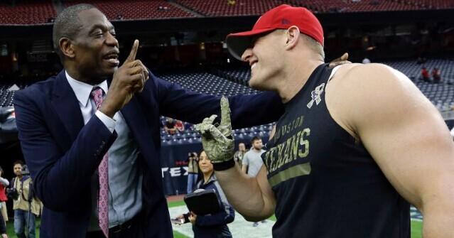 nfl比赛,并在场边亲自教授nfl休斯敦德州人队球星jj-瓦特摇手指的绝技