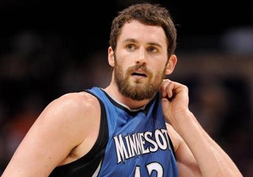 曝尼克斯与湖人争抢乐福 为留甜瓜或大动干戈