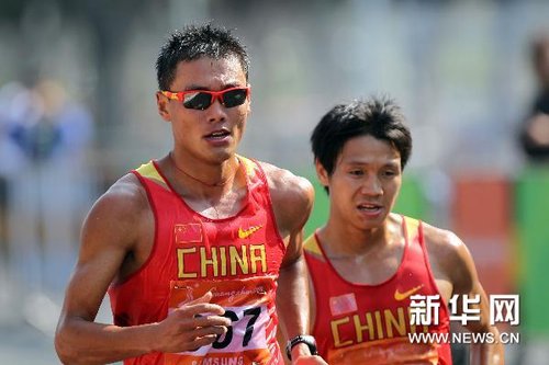 田径：中国包揽男子50公里竞走冠亚军