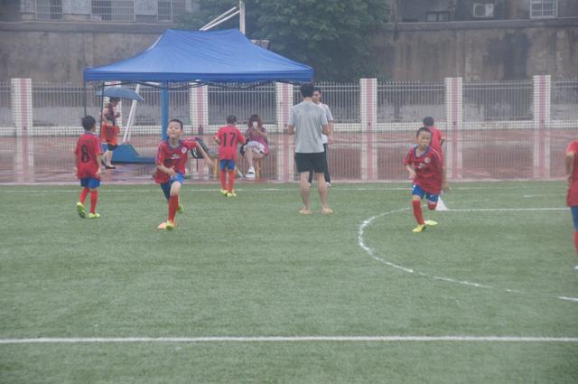 湖南省第二届校园足球夏令营活动顺利闭营