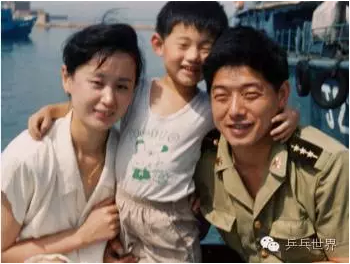 张继科父母:继科从小就胆子大 训练从来不偷懒