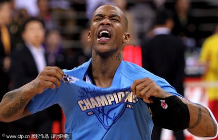 马布里坚守cba拒绝nba 解释原因:他们太自大_体育_腾讯网