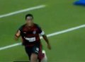 视频：小罗回归巴西首球 狮子甩头领万人狂喜