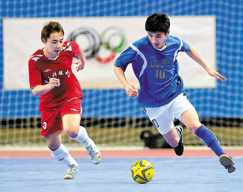五人足球和11人足球区别大吗,五人足球和11人足球区别大吗