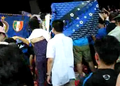 视频：超级杯见证伟大爱情 国米球迷现场求婚