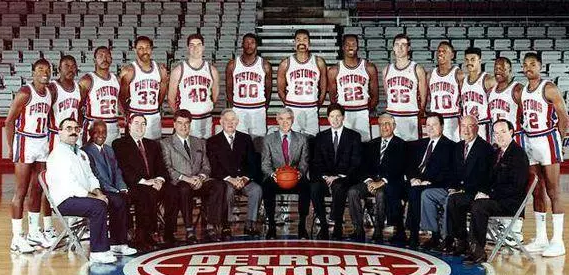 1989年总决赛活塞4-0湖人 坏小子军团首夺总冠军